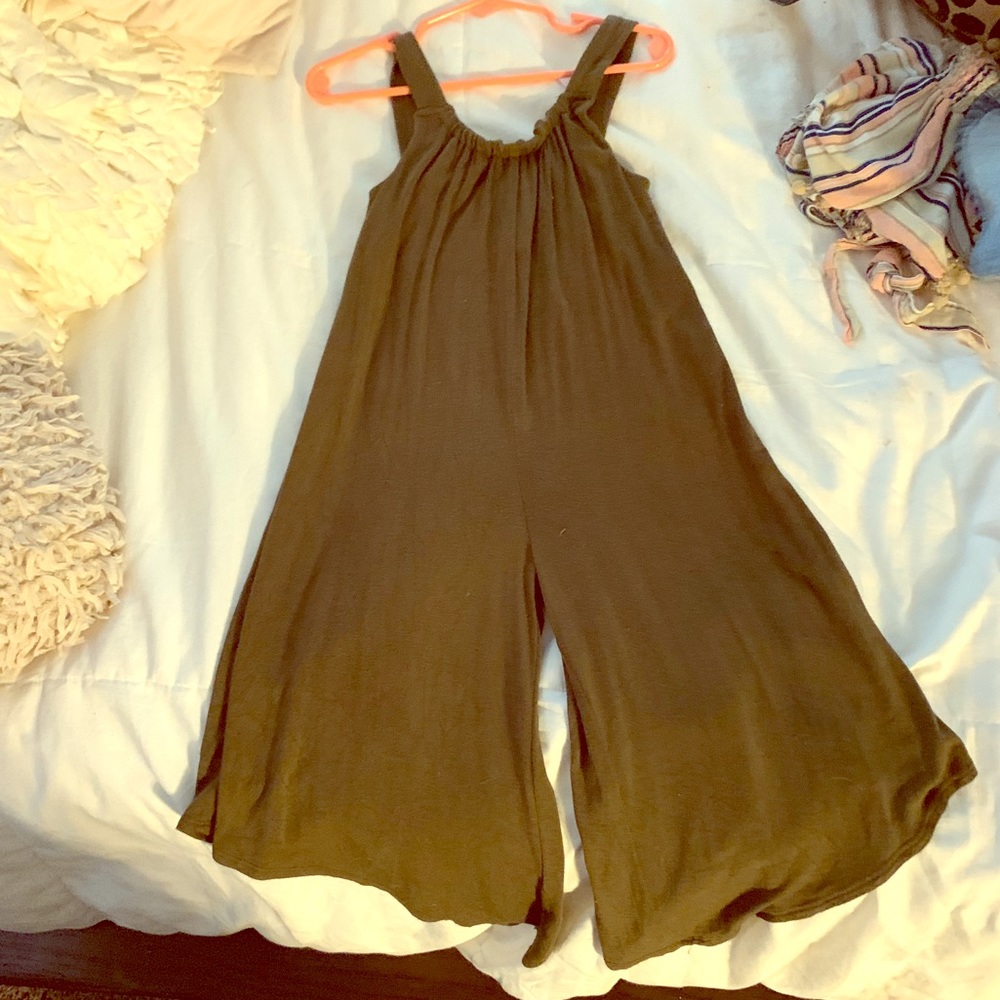 Green jumper. EUC